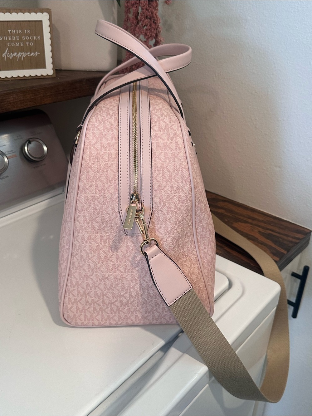 Michael Kors Jet Set Large XL Weekender Bag Pink - Picture 8 of 11